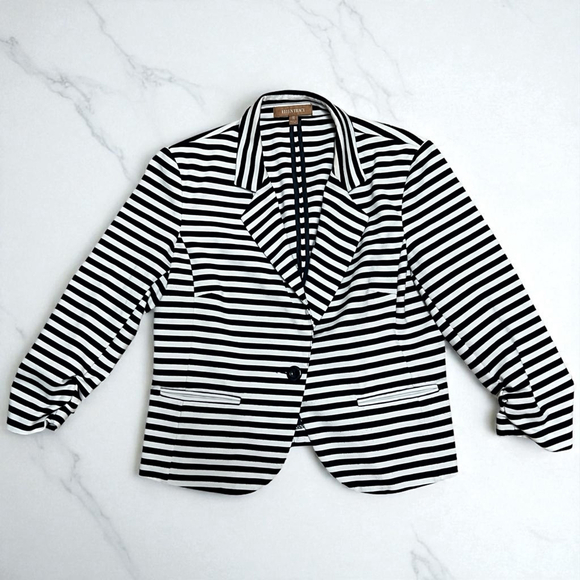 ELLEN TRACY Jackets & Blazers - Ellen Tracy Black White Striped Blazer Jacket Women’s Medium Stretch Career